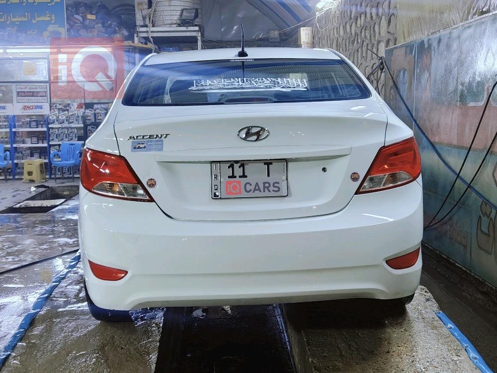 هیۆندای ئەکسنت